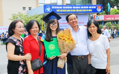 An exciting Graduation Celebration of K10 – HCMC University of Technology