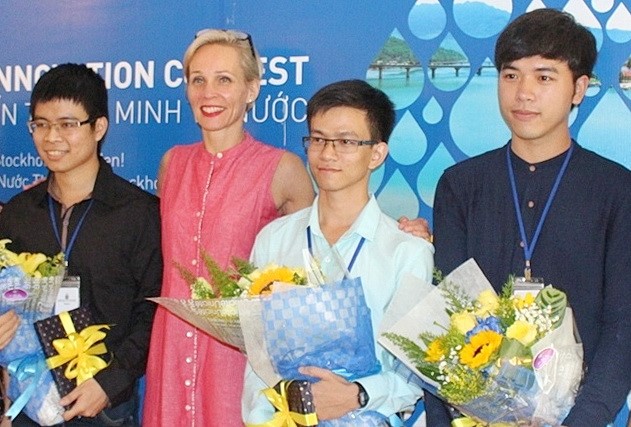 HCMUT-Smart-Water-Innovation-Contest-2016-winner-vietnam_1_e9613