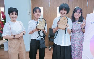 SV Bách Khoa và học sinh THPT Nhật trổ tài trang trí giỏ tre