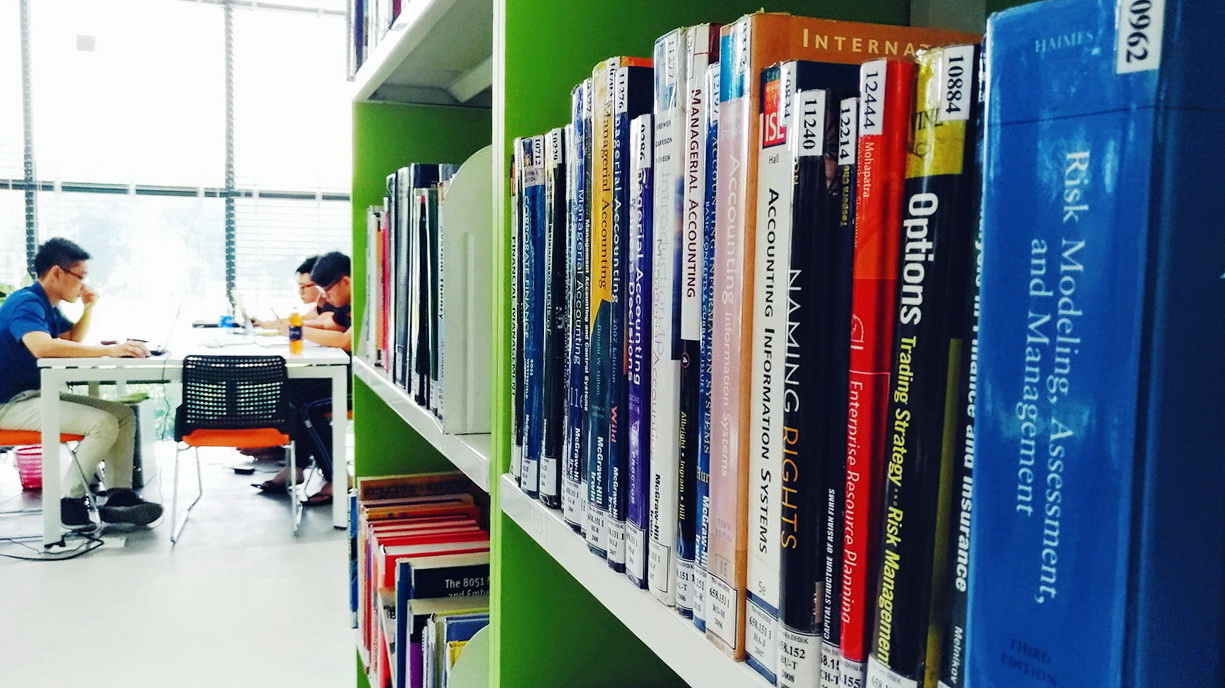 Thu-vien_Bach-khoa-2018_04